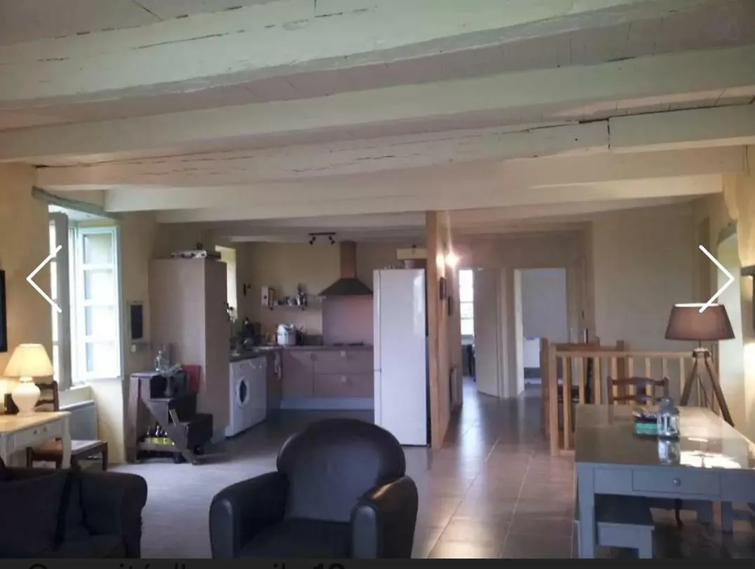 Hôtel Les Chambeaux à Floressas Maison d'hôtes
